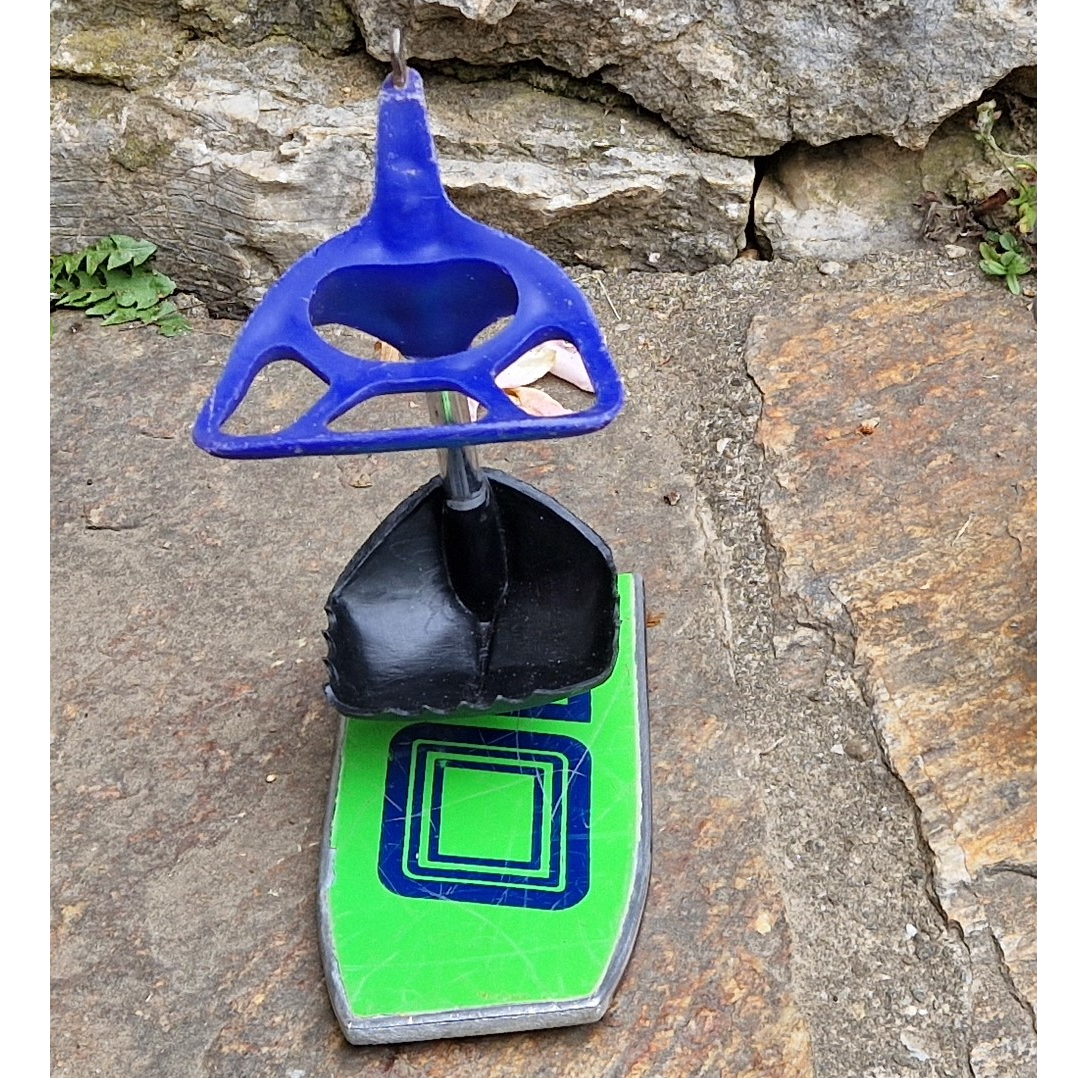 Stifte- oder Zahnbürstlhalter Modell KJETIL