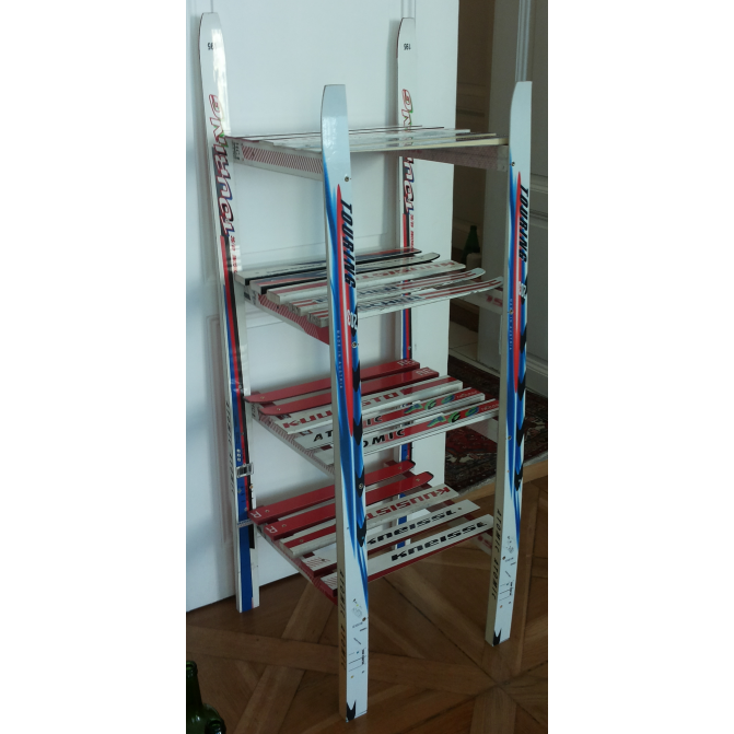 Regale Modell MIKAELA